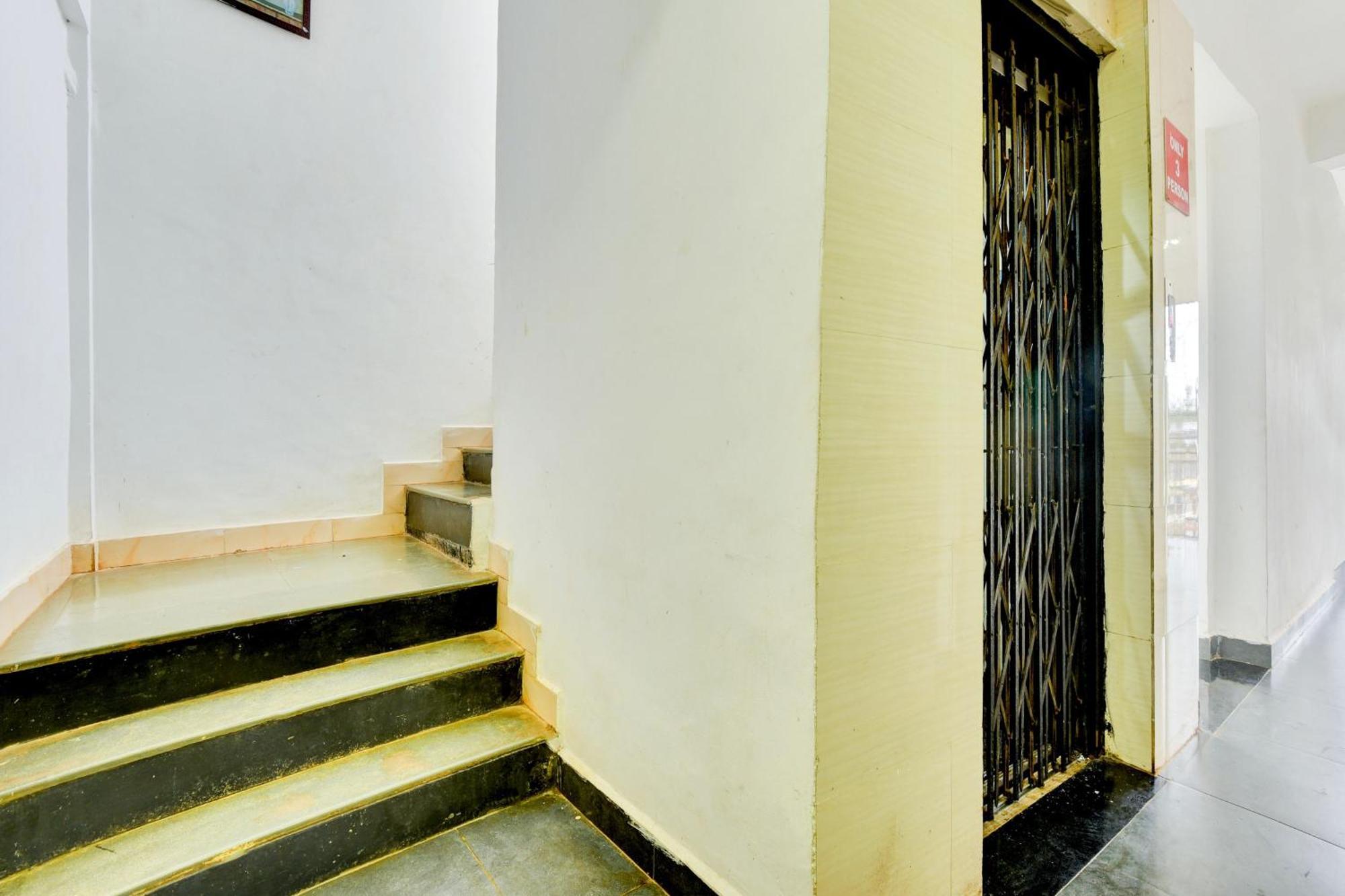 Hotel O Flagship Travo Suites Panjim Bambolim Exterior photo